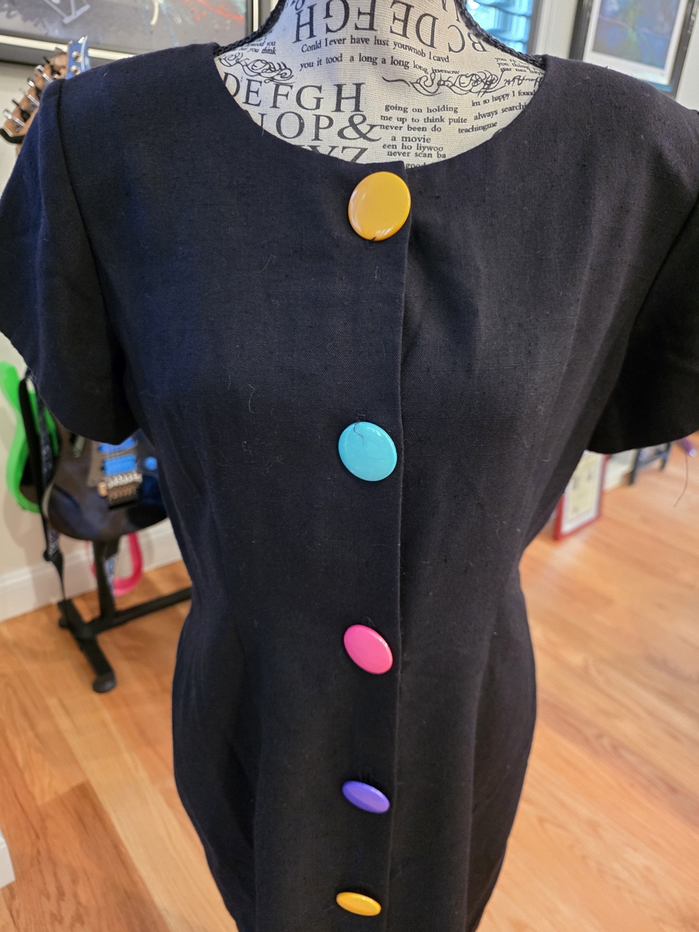 Periwinkle by Barlow Black Midi Dress